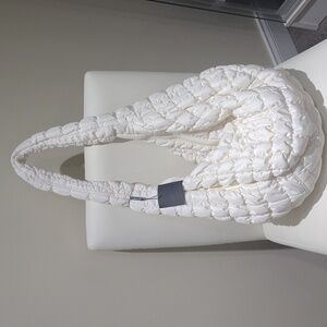 NWT! Elegant White Quilted Women's Bag